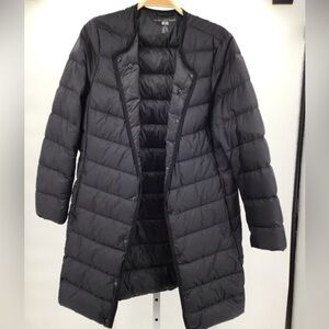 Uniqlo ultra light down women’s jacket size M